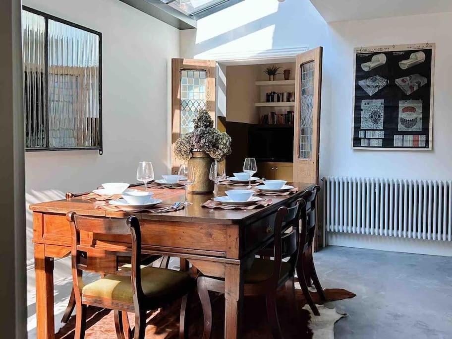 Luxury City Centre Townhouse - Sleeps 6 Честър Екстериор снимка