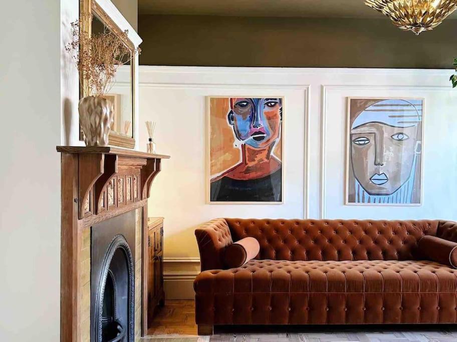 Luxury City Centre Townhouse - Sleeps 6 Честър Екстериор снимка