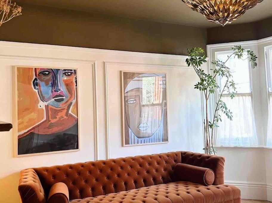 Luxury City Centre Townhouse - Sleeps 6 Честър Екстериор снимка